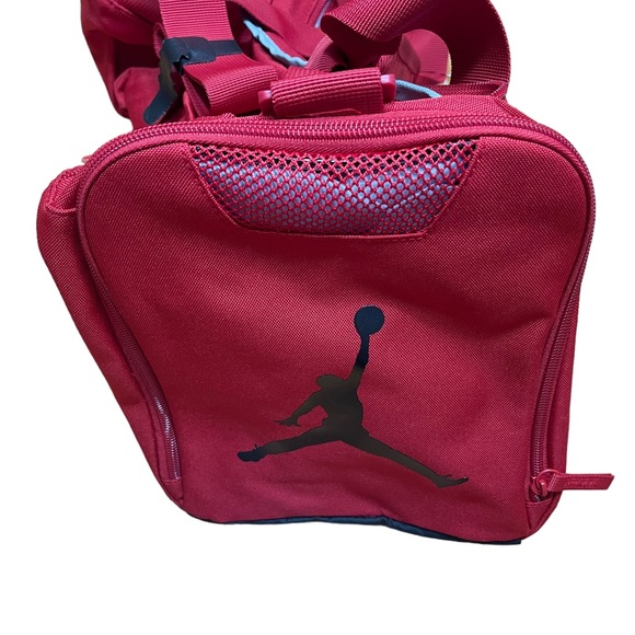 New Jordan Duffel Bag - Gym / Sports / Basketball Bag SM0744 R78 - Picture 3 of 5